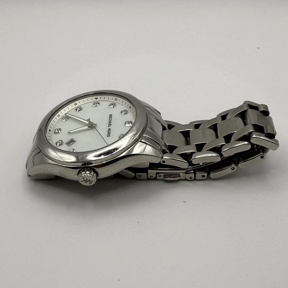 Michael Kors MK-5325 Silver Stainless Steel Crystal Dial Women's Watch 10 ATM